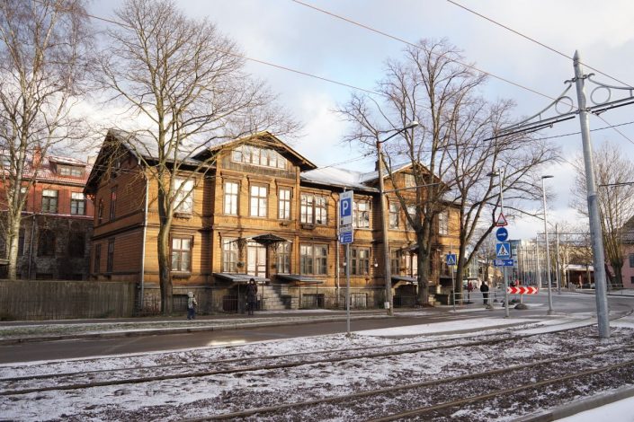 Holzhäuser